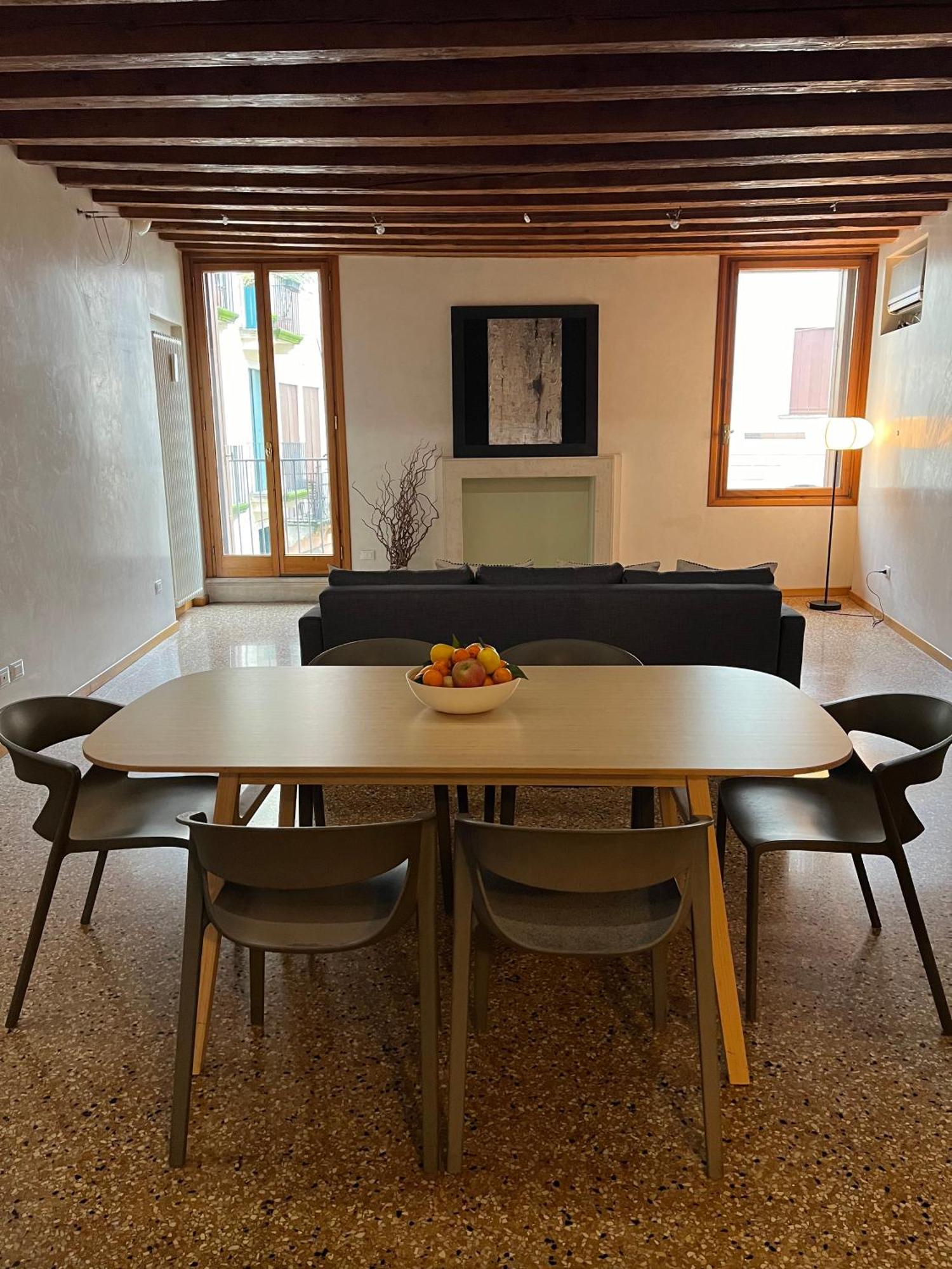 Apartamento Il Campanile Vicenza Exterior foto